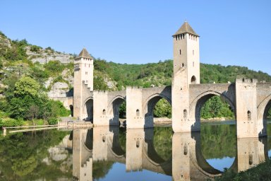 Le Chemin de St Jacques de Compostelle : de Cahors à St Jean-Pied-de-Port